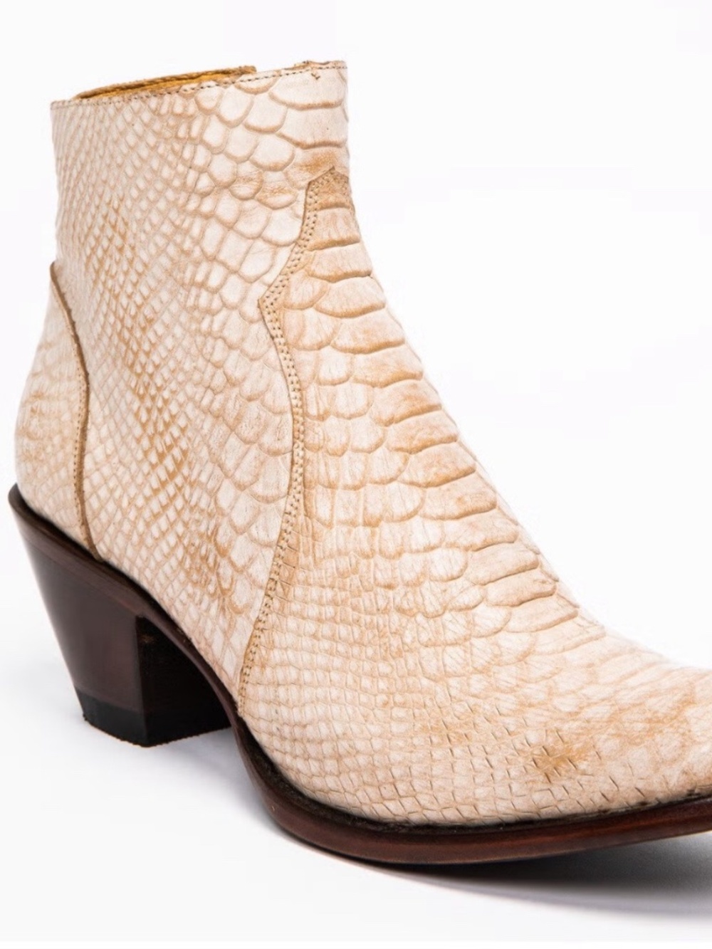 Idyllwind WINGS BONE WESTERN BOOTIES - ROUND TOE